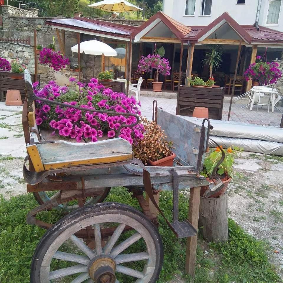 Hotel Vilagora Krushevo Krusevo Ngoại thất bức ảnh